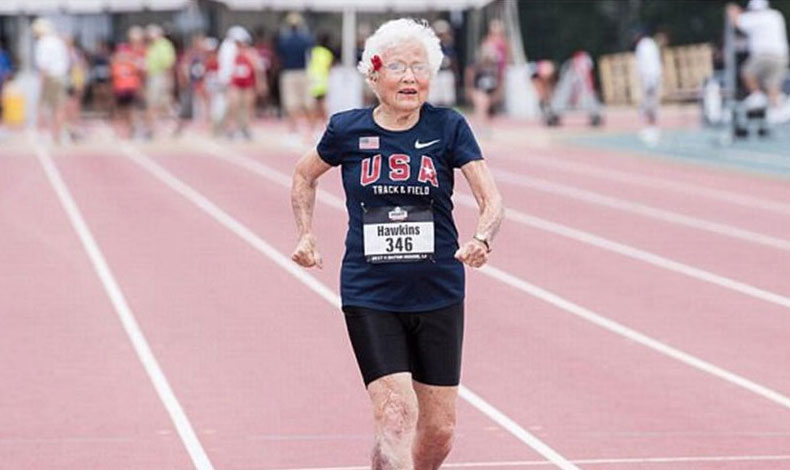 Anciana impone un nuevo rcord mundial de atletismo