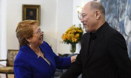 Rubn Blades se rene con Michelle Bachelet