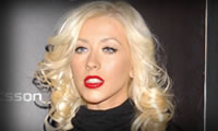 Premios Razzies elije a Christina Aguilera comoPeor Actriz de 2010