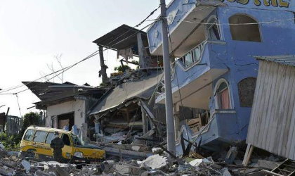 Cifra tras terremoto en Ecuador asciende a 525