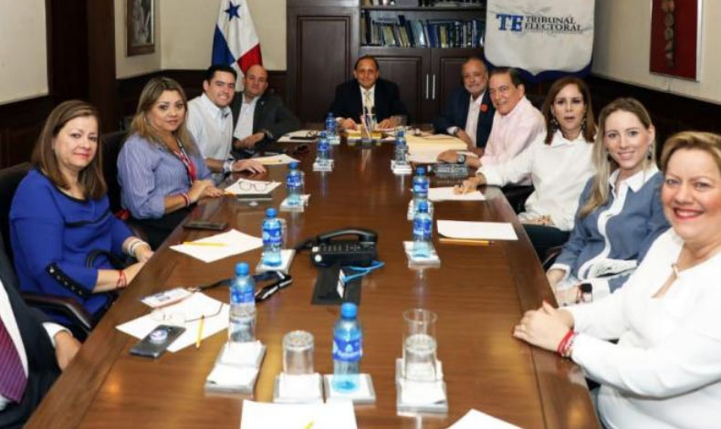 El presidente Cortizo sostuvo una reunin en el TE