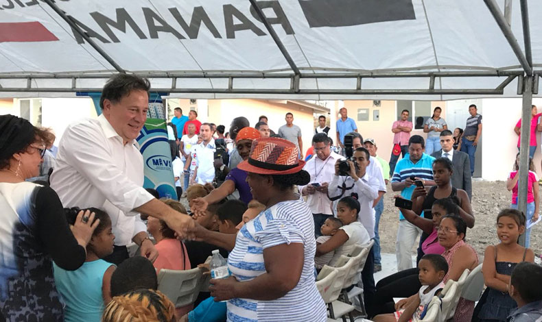 Presidente Varela entrega la Urbanizacin Praderas Coloncito