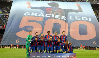 Barcelona en el Camp Nou homenajeo a Leo Messi por sus 500 goles