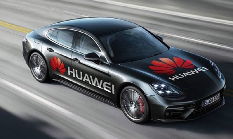 Huawei presenta Primer auto conducido por un Smartphone