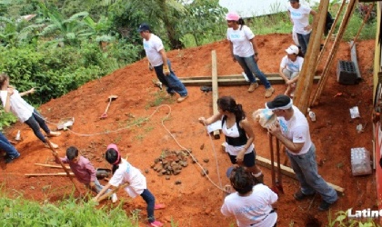 Ofrecen un Hogar a familias Panameas de escasos recursos