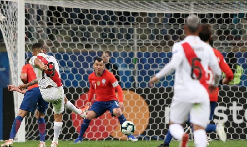 Per sorprende a Chile y se mete en la final de la Copa Amrica 2019