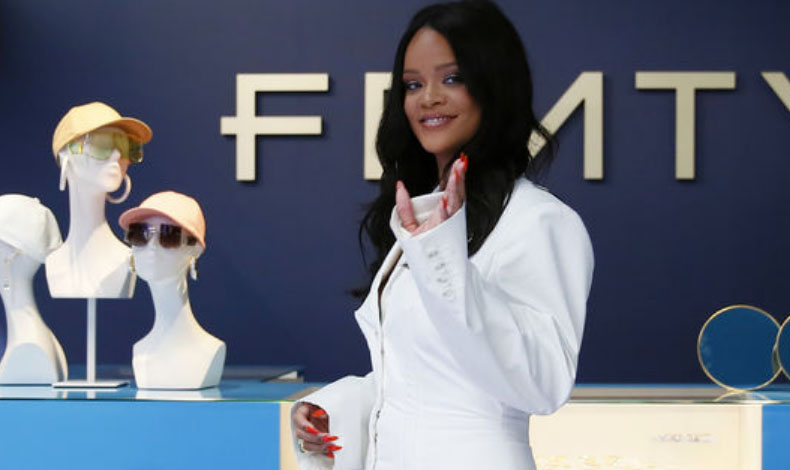 Rihanna lanza su marca Fenty en Pars