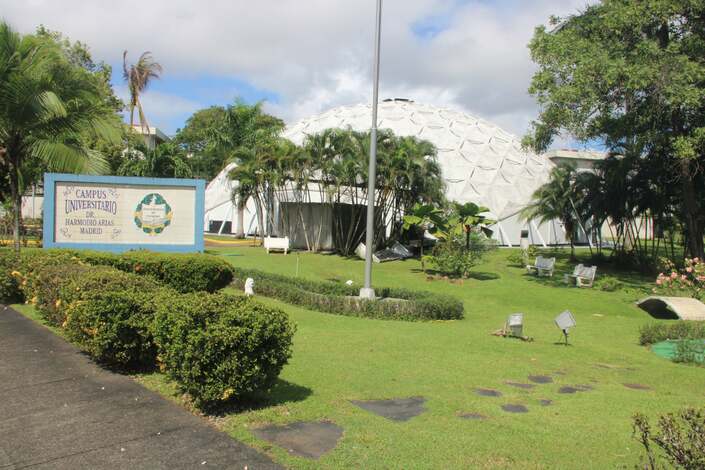 Universidad de Panam queda entre ranking de las mejores de Latinoamrica.