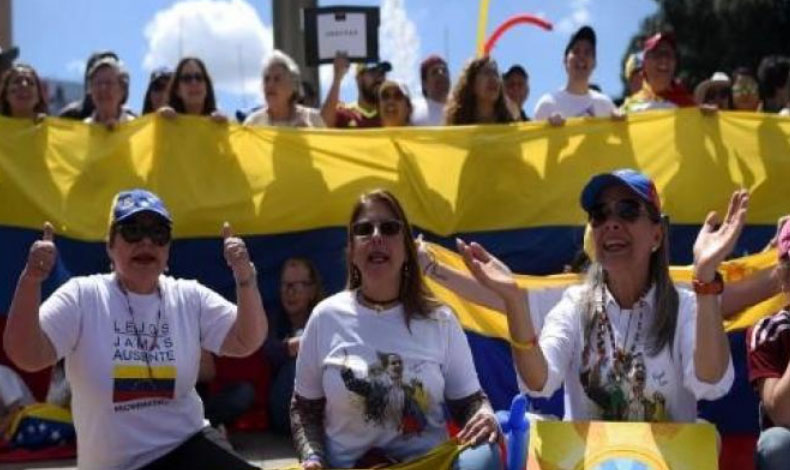 Venezolanos manifestaron a favor de Juan Guaid desde Panam