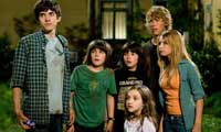 Alien in the Attic, una peculiar invasi�n