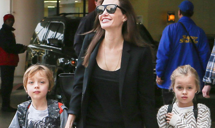Angelina Jolie se fue a Disneyland a celebrar con sus hijos