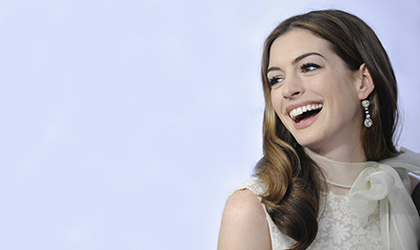 Anne Hathaway protagonizar una comedia romntica