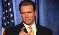 Schwarzenegger en problemas: Tremendo favor del ex Gobernator a un amigo