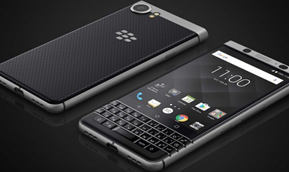 Este es el nuevo BlackBerry con Android y teclado fijo