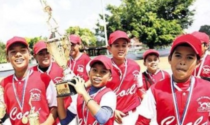 Panam nuevamente Campen latino del bisbol infantil