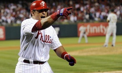 El paname�o Carlos Ruiz dispar� la noche de ayer un Hr