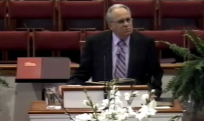 Un Pastor quiere encerrar a gays con una valla el�ctrica