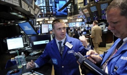 En su primer d�a en la Bolsa de Valores, Facebook cierra con un leve ascenso del 0,6 %