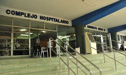 Complejo Hospitalario Arnulfo Arias Madrid realizar cirugas a pacientes en lista de espera