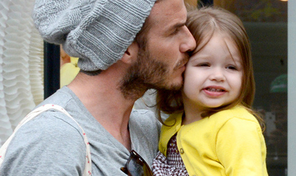 David Beckham se defiende ante crticas por besar a su hija en la boca