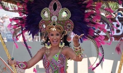 Lunes Carnaval: Da de Disfraces