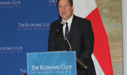 Varela se rene en Estados Unidos con un grupo de empresarios e inversionistas