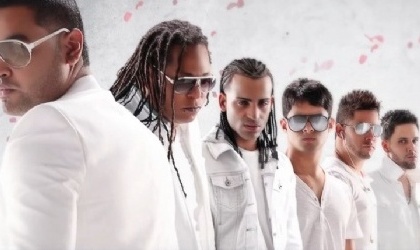 Raphy Pina nos presenta a su Diosa de los Corazones