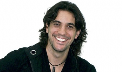 Sergio Lorenzo nos presenta su producci�n Ser