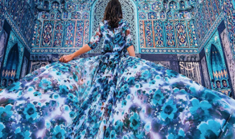 La increble fotgrafa rusa que viaja por el mundo fotografiando vestidos