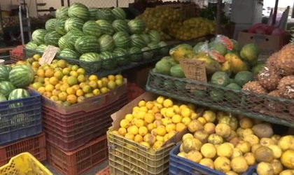 Suben los precios de las frutas en Panam