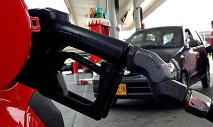 Este s�bado baja el combustible