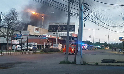 Bomberos acuden por emergencia de incendio en Las Tablas