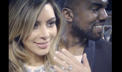 Kanye West le pide matrimonio a Kim Kardashian en un estadio