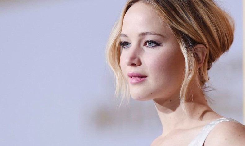 Jennifer Lawrence: Me sent violada por el mundo entero