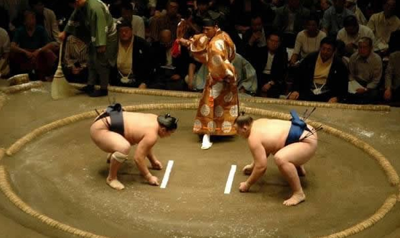 Sabes por qu los luchadores de sumo pelean desnudos?