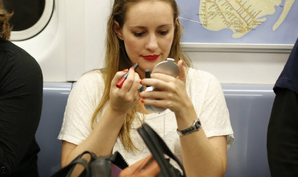 5 tips para un maquillaje improvisado en el metro