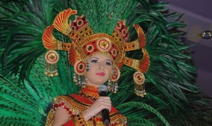 Maricely bien pegada en el Miss World 2012