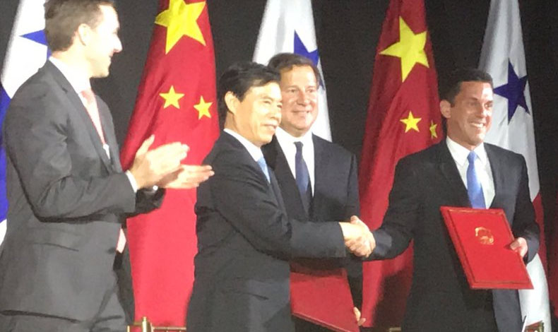 Panam y China firman nuevos acuerdos