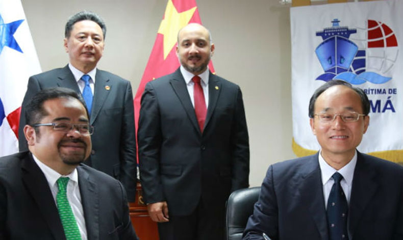 Panam y China se reunieron en materia martima