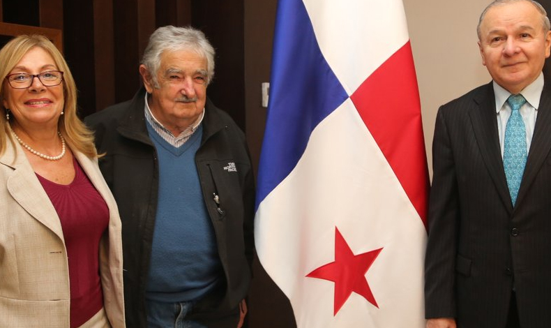 Ex Presidente de Uruguay visita a Panam