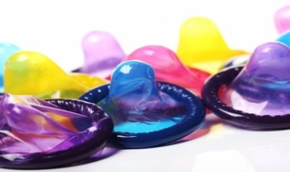 Usan preservativos para combatir dolores de artritis