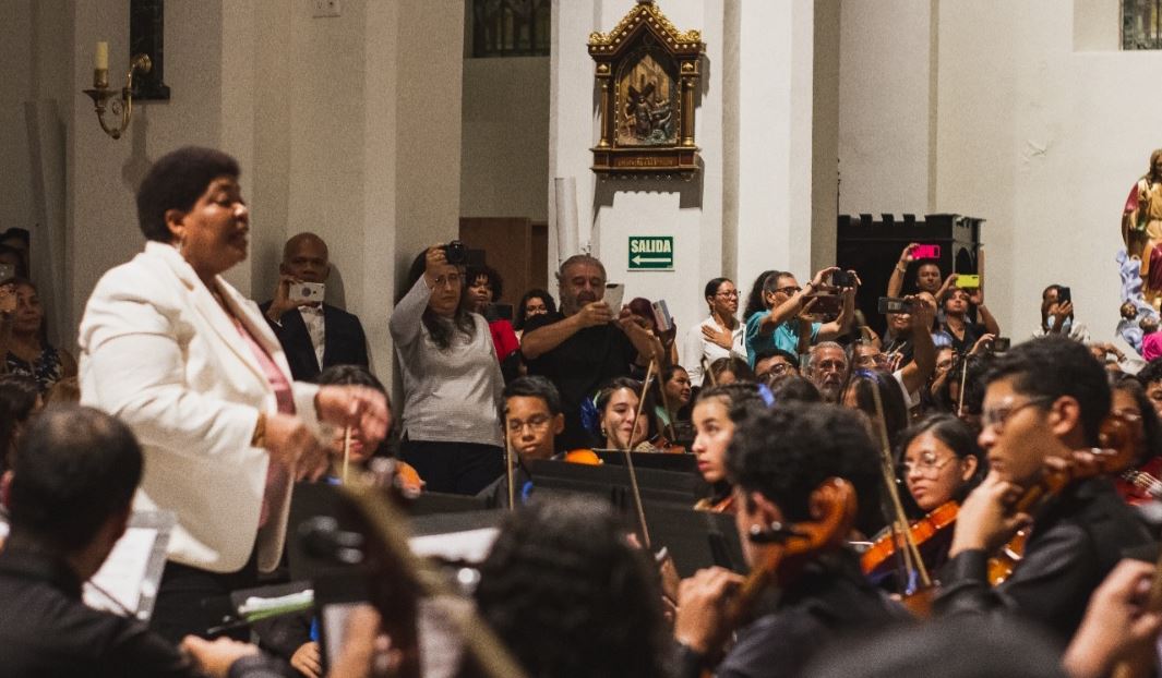 Integrantes de La Red de Orquestas y Coros Juveniles de Panam cautivan al pblico durante concierto en la Catedral Metropolitana