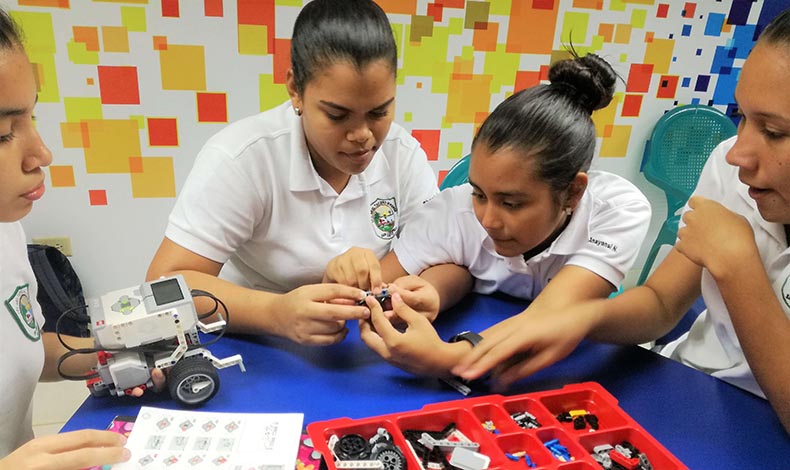 Se consolida el Proyecto Samsung Smart School en Chiriqu