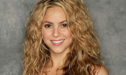 Shakira promocionando en redes sociales es toda una experta