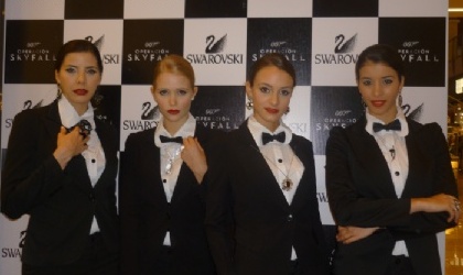 Fotos. Swarovski presenta coleccin dedicada a James Bond