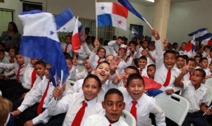 Panam y Honduras unidos en la lucha conta el autismo
