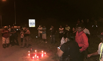 Vigilia nocturna en Bocas del Toro para recordar a los trabajadores cados