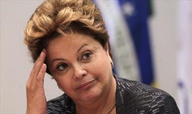 /vidasocial/dilma-rousseff-es-apartada-de-la-presidencia-de-brasil/31164.html
