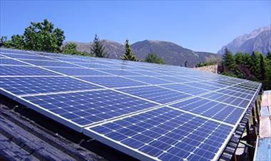 /zonadigital/panasonic-tesla-y-solarcity-abren-planta-de-paneles-solares/34621.html