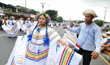 /vidasocial/panamenos-se-preparan-para-celebrar-la-separacion-de-colombia/83266.html